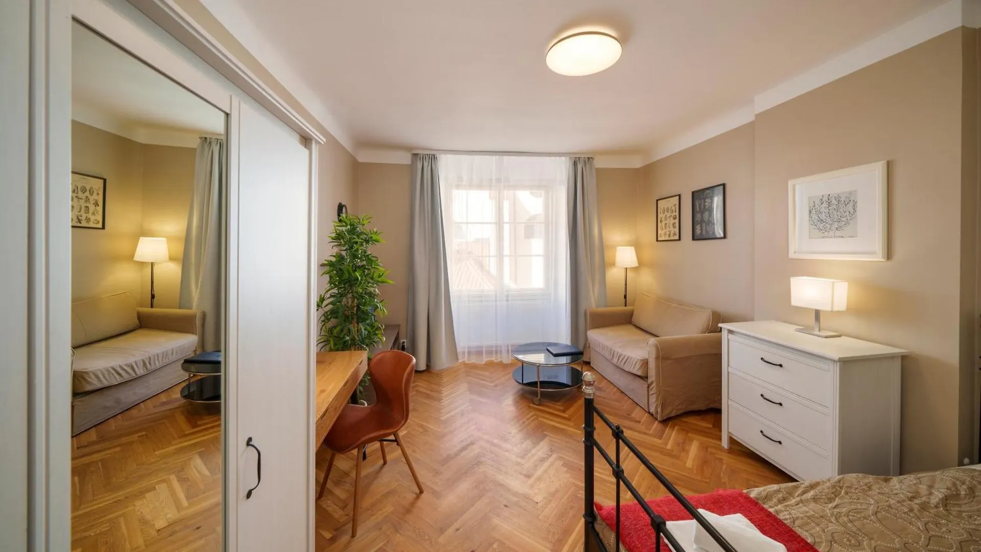 Old Town - 3 Bedroom 3 Bathroom Kitchen Prag 0*,
